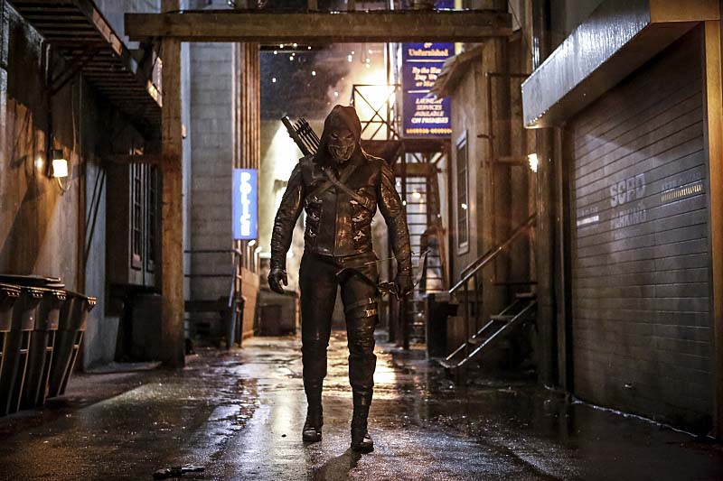 First Look: What Thea Will Look Like As Speedy On Arrow