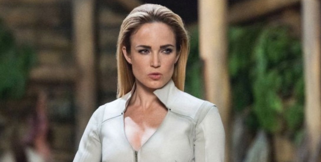 Caity Lotz Boobs In Legends Of Tomorrow