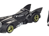  Beast Kingdom Batman 80th Anniversary Series Batmobile 2017  Movie Version Pull Back Car, Multicolor : Toys & Games