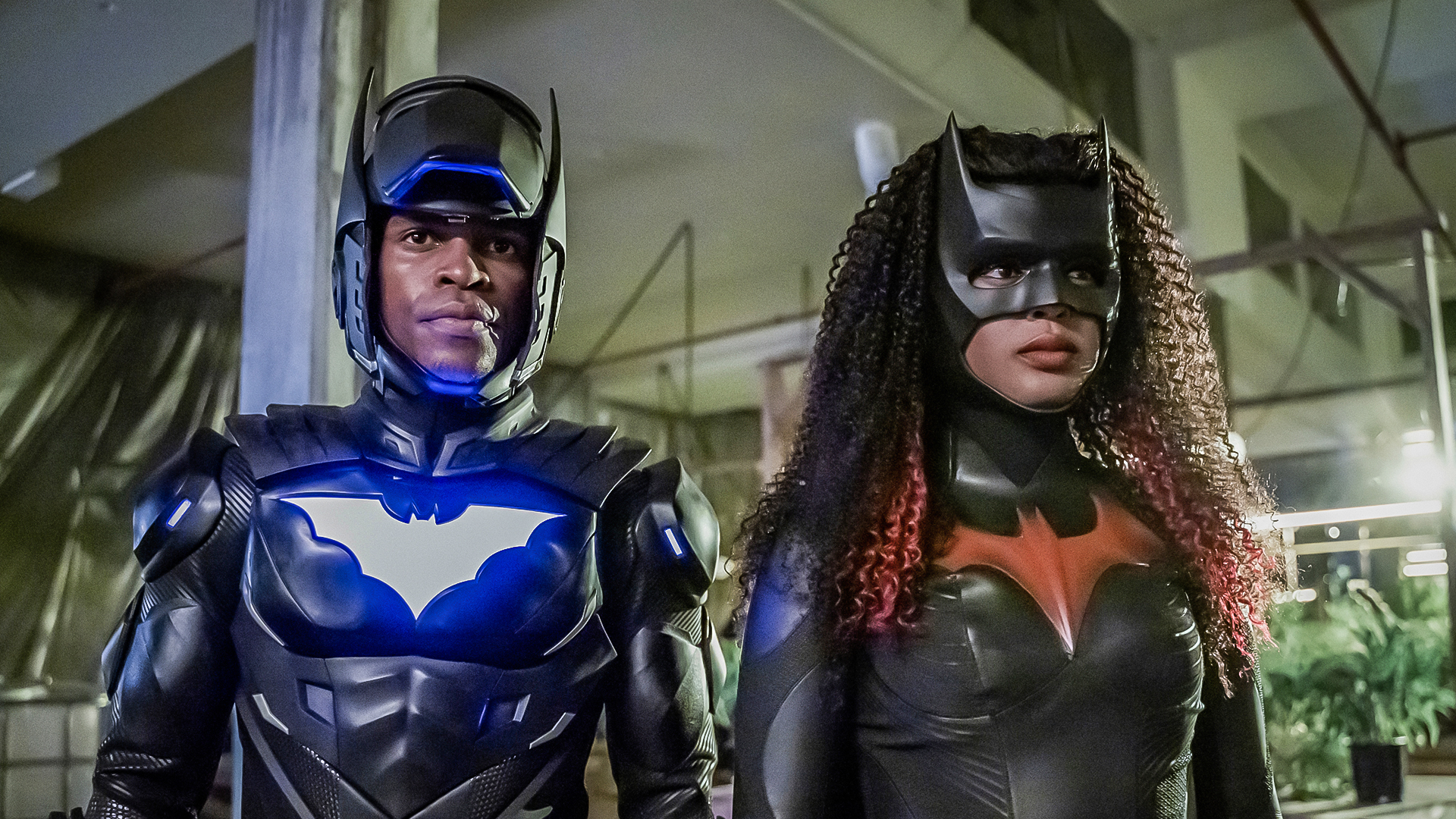 DC's Legends of Tomorrow, Batwoman Both Canceled at The CW